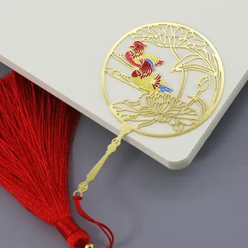 1pcs Lotus estilo Chino regalo de antigüedades de viento hueco abanico de colores de la borla de arte marcador de regalo estudiante femenina de regalo