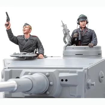 Resina soldado 1/16 Tanque Comandante y Artillero (2 cifras) Modelo Unassambled Sin pintar de la Figura Edificio Kit